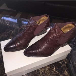 Stylist ankle booties Via Spiga